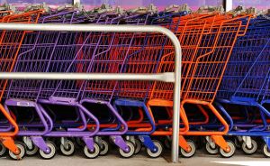 1280px-Colourful_shopping_carts